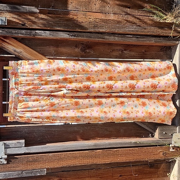 New lotus & luna Floral, Wide Leg, Drawstring Pants, NWT, Sz. Medium - Picture 3 of 8